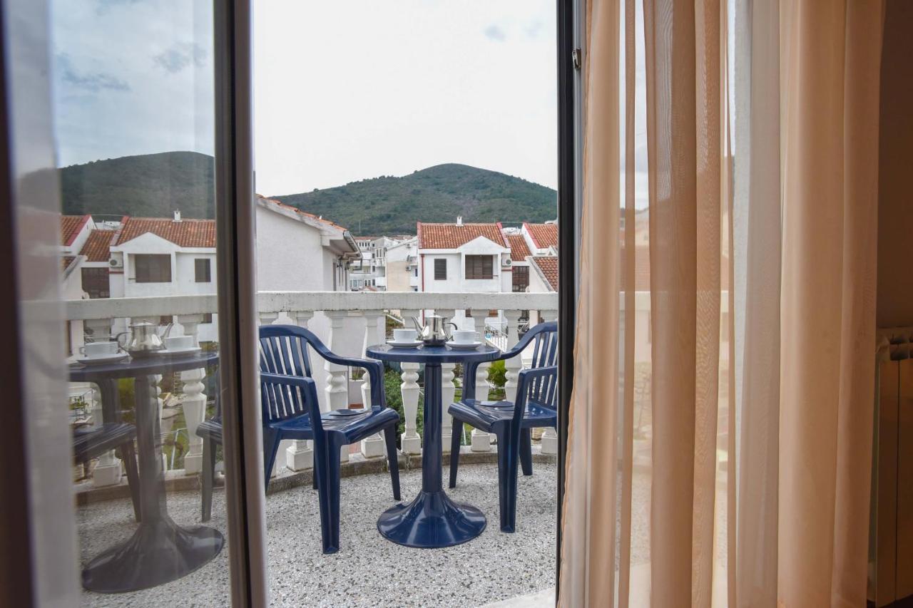 Apartments Adok Budva Exterior photo