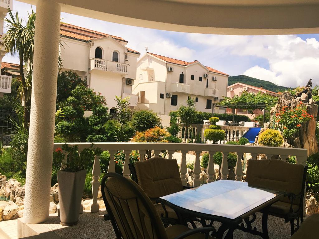 Apartments Adok Budva Exterior photo